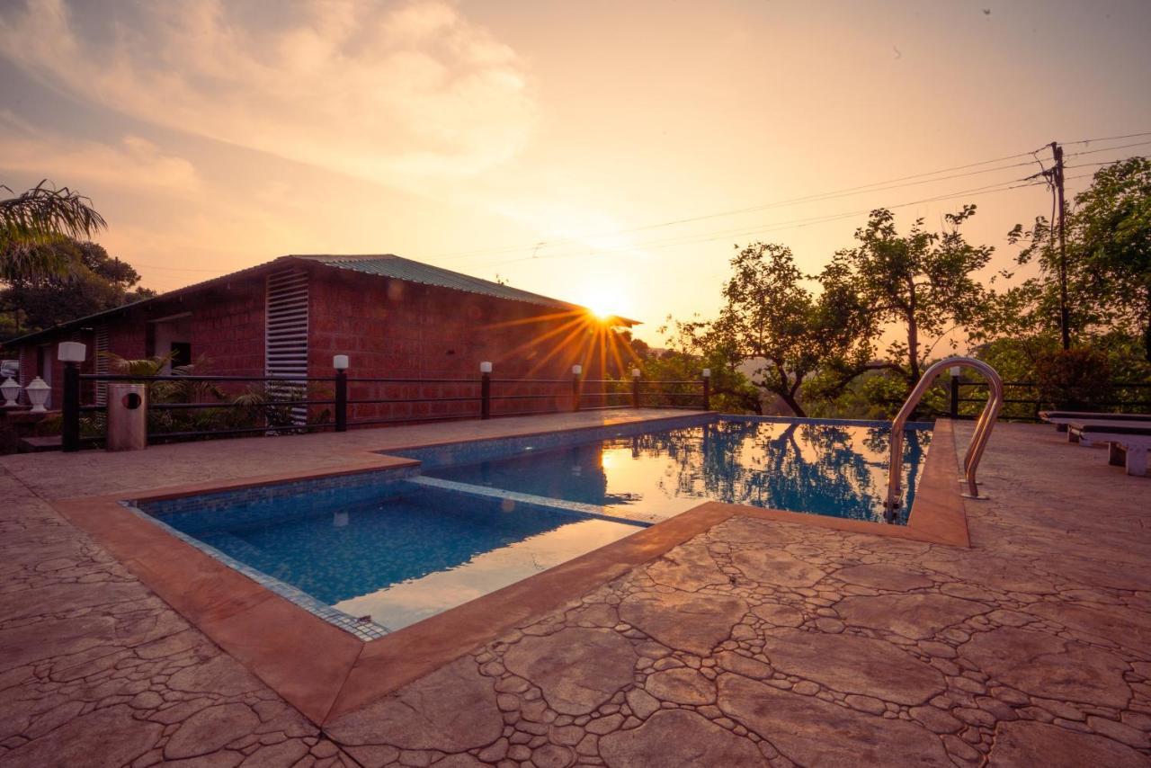 La Serene Resort And Spa Mahābaleshwar Exterior foto